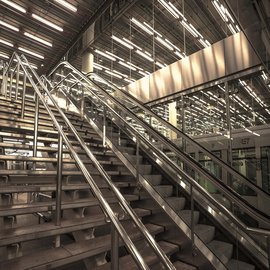 Treppen am Bahnhof